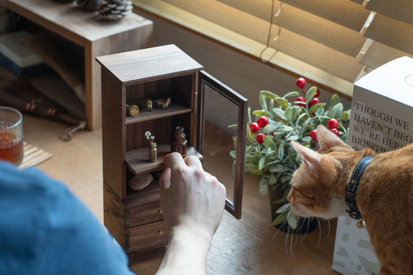 Alice Mini Cupboard 迷你實木家具 （Pre-Order | Pick up in Nov 2025)