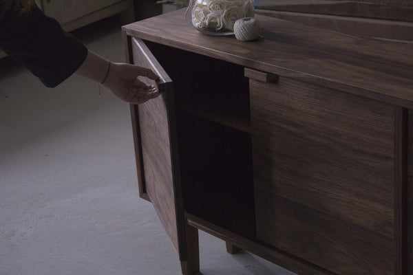 Upright Cabinet
