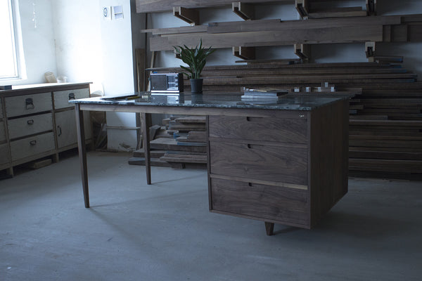 Endless Drift Desk