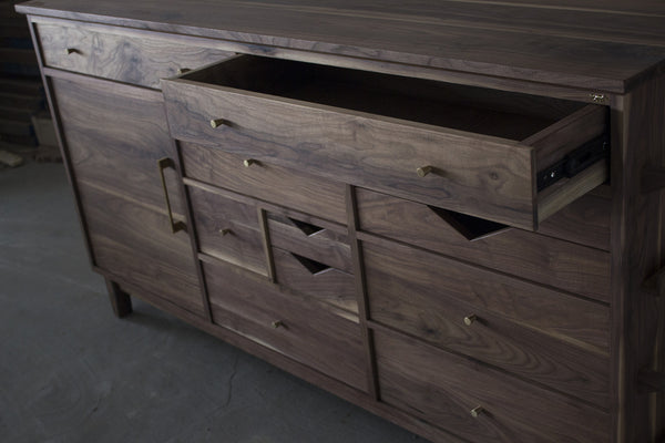 Living Cabinet