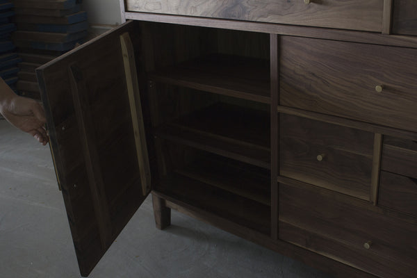 Living Cabinet