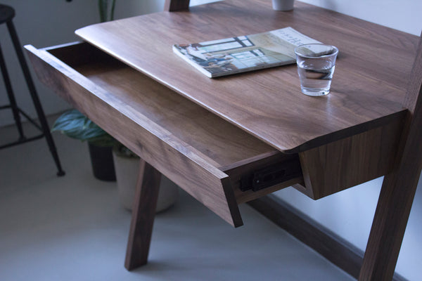 Ladder Shelf Desk