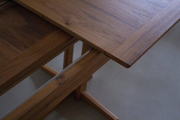 Hercules Extendable Table