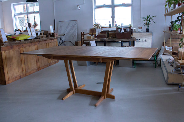 Hercules Extendable Table
